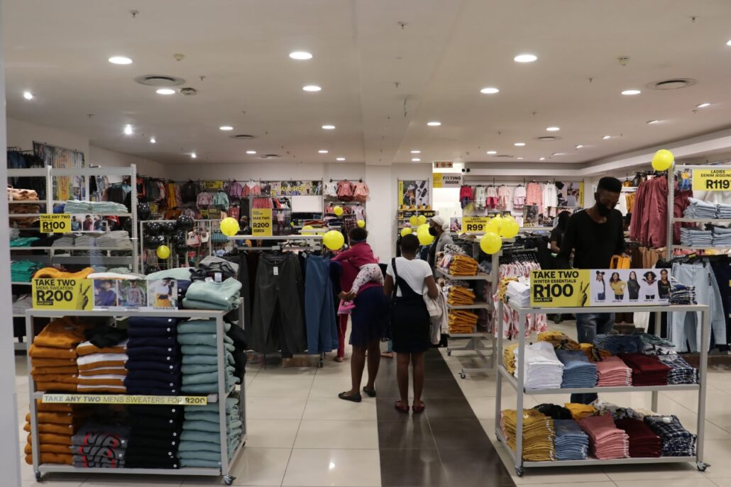Clothing Junction Leadership in Retail