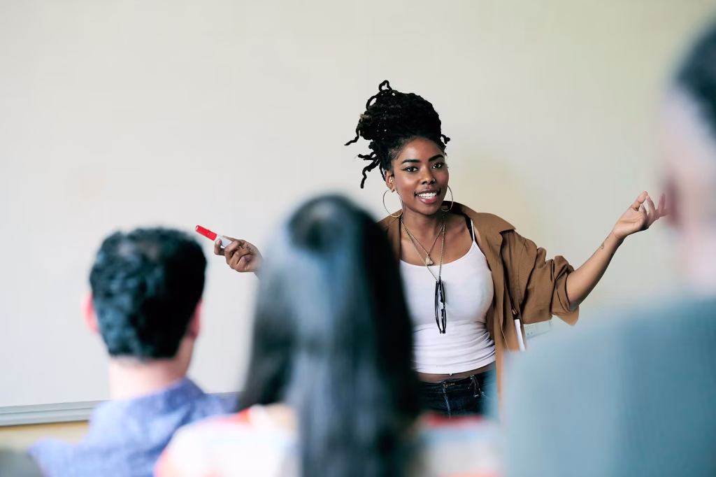 Adaptive Leadership Strategies for Navigating Change and Uncertainty in South Africa's Evolving Workplace